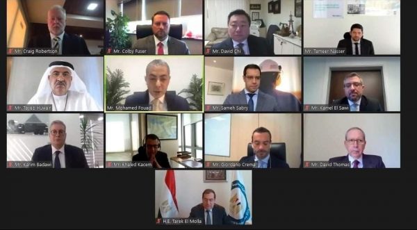 تحت رعاية وبحضور الملا .. شل مصر تشارك في مؤتمر ايجيبت اويل أند جاز تحت عنوان زيادة فرص الاستثمارات في الحقول المصرية المتقادمة