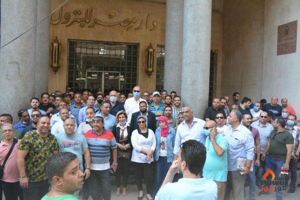 تحت اشراف محمد شعبان .. مصر للبترول تشارك احتفالات المصريين بانتصارات اكتوبر