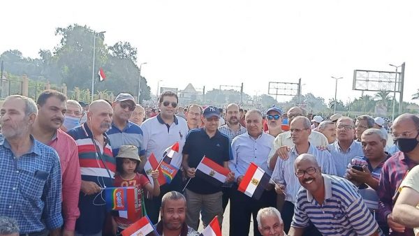 بحضور نائب الوزير .. الثروة المعدنية تشارك بمظاهرة حاشدة لدعم الدولة المصرية