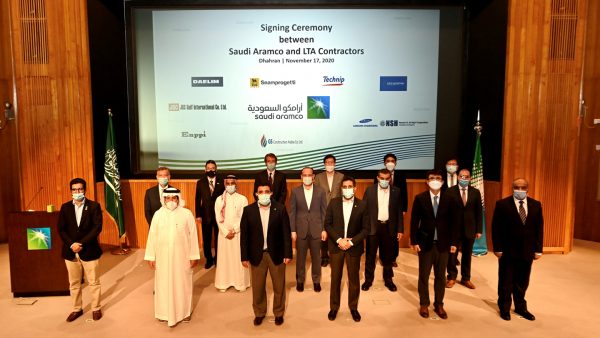 أرامكو السعودية تمنح اتفاقيات طويلة الأجل لثمان شركات لتطوير مشاريع قائمة في قطاعيّ النفط والغاز من بينهم انبي المصرية