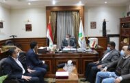 نقيب المهندسين اثناء مقابلته للمهندس المخترع محمود الكومي : شباب مصر بخير والرئيس يوليهم اهتمام خاص