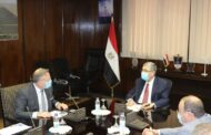 وزير الكهرباء والسفير الدنماركي يبحثان سبل تعزيز التعاون والاستثمار بين البلدين