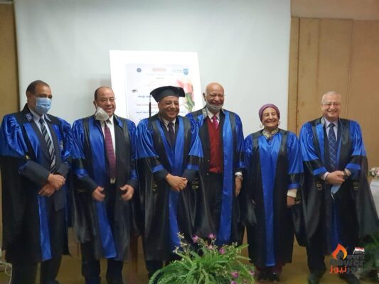 تحت اشراف الدكتور مسعد القصبي .. مهندس من مصر للبترول يحصل علي الدكتوراة في ابتكار بوليمرات تنافس المستورد لتحسين مواصفة زيوت المحركات