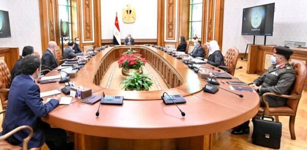 الرئيس السيسي يتابع المخطط التنفيذى للمشروع القومى لتطوير قرى الريف المصرى