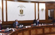 رئيس الوزراء يتابع الموقف التنفيذي لمبادرة إحلال السيارات المتقادمة للعمل بالغاز الطبيعي