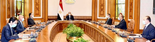 الرئيس السيسي: المشاريع القومية فرصة واعدة للشركات الأجنبية