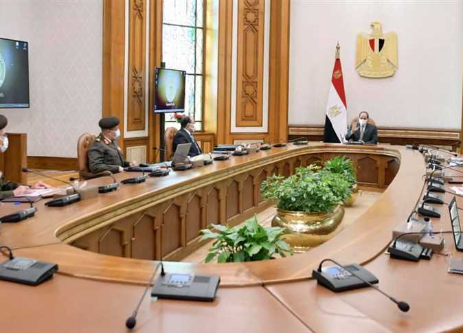 الرئيس السيسي يوجه بتوفير أحدث المعدات والآلات لمشروع تطوير الريف المصري