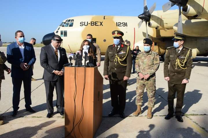 بتوجيهات من الرئيس السيسى .. القوات المسلحة المصرية ترسل مساعدات طبية إلى الجيش اللبنانى 