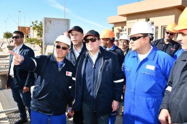 غدا .... رئيس شركة بتروجلف سامى عبدالفتاح يكمل عامه الستون