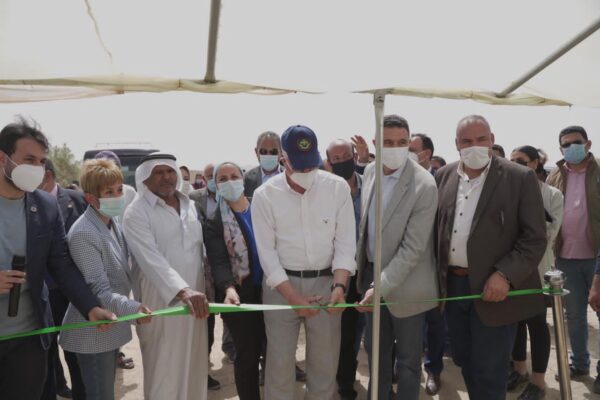 بحضور المحافظ .. شنايدر إلكتريك تفتتح مشروع استخراج مياه الآبار عن طريق الطاقة الشمسية في وادي سيلفا بجنوب سيناء