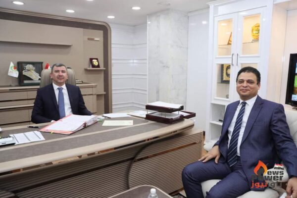 عاجل ...  وزير النفط العراقى يبحث مع السفير المصري ببغداد مد مشروع أنبوب 