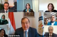 الملا خلال ندوة المرأة هى الطاقة she is energy  : التزام قطاع البترول بتمكين المرأة وتعزيز قدراتها وفقا لتوجيهات الرئيس السيسى