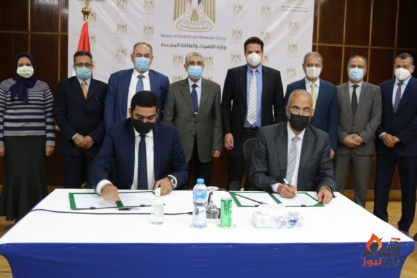 تفاصيل  عقد إنشاء  المحطة  الشمسية الفوتوفلطية بقدرة 50 ميجاوات بمدينة الزعفرانة بين كل من هيئة الطاقة الجديدة والمتجددة وتحالف  Belectric–CCC