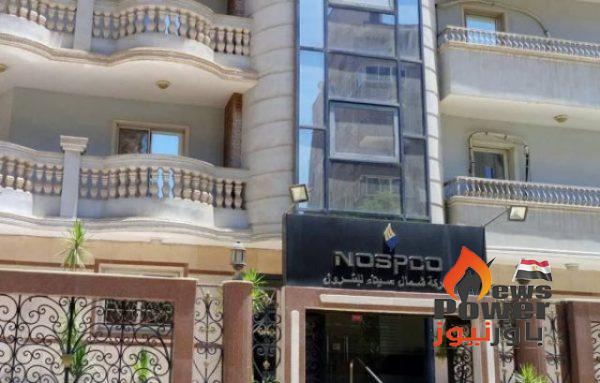 وصول البارج 12 .. وPMS تبدأ تنفيذ مشروع كاموس البحري 3 لشركة شمال سيناء للبترول