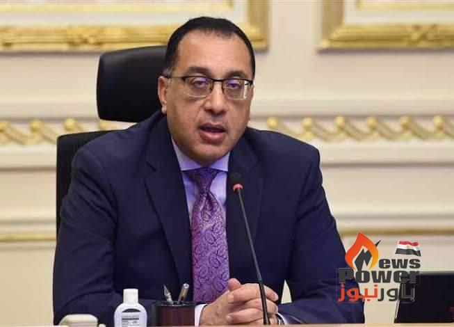 رئيس الوزراء يستعرض ما نشرته مجلة ENR الأمريكية