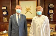 سفير سلطنة عُمان لدى مصر يبحث مع نظيره الفلسطيني تعزيز التعاون الثنائي