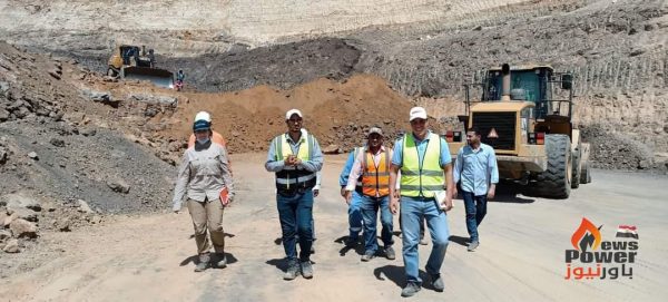 سفريكو الفرنسية تتفقد هضبة أبو طرطور لوضع الخطة التعدينية لخام الفوسفات لمشروع حامض الفوسفوريك