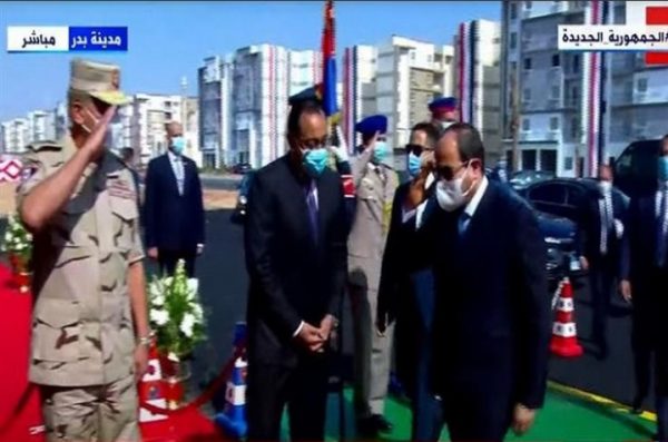 الرئيس السيسي يفتتح من مدينة بدر عددا من المشروعات السكنية المتنوعة