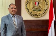 ماذا تعرف عن الكيميائي أحمد موقع رئيس شركة البتروكيماويات المصرية الجديد ؟
