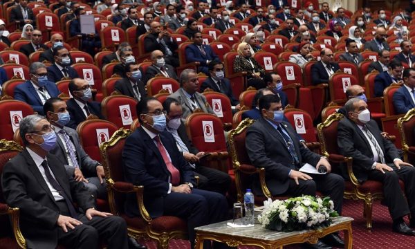 رئيس الوزراء يشهد الاحتفال بالعيد الأول للطاقة النووية...مدبولي: استخدام الطاقة النووية لتوليد الكهرباء أحد الأركان الأساسية للتنمية المستدامة كونه أحد مصادر الطاقة النظيفة