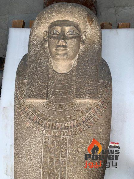 المتحف المصري الكبير يستقبل ٦٨ قطعة أثرية من بينها ١٦ قطعة من كنوز الملك الذهبي توت عنخ آمون