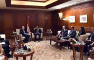 علي هامش الدورة الرابعة من منتدى شباب العالم بشرم الشيخ: رئيس الوزراء يلتقى رئيس الحكومة اللبنانية وبحضور شاكر والملا