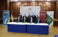 الكهرباء توقع مع البنكين الاهلى و مصر وفورى دهب بروتوكول تعاون لاتاحة وسائل السداد الالكترونى وتوريد ماكينات نقاط البيع لشركات توزيع الكهرباء للتحصيل وشحن العدادات