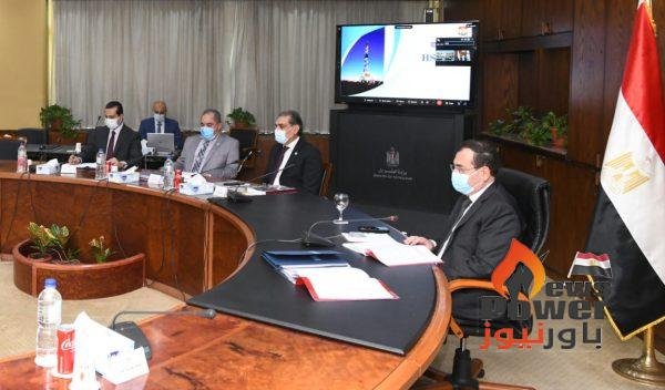 طارق الملا : الإسراع بتوسعات ميناء الحمراء البترولى لمواكبة الطفرة التنموية بالعلمين الجديدة