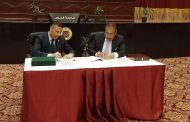 اموك توقع بروتوكول تعاون مع جامعة فاروس لسد الفجوة بين المجال الصناعى ومجال البحث العلمى لخدمة العاملين