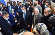 خلال زيارته لجناح الشركة ... رئيس شركة مصر للبترول يستعرض امام الملا خطة الشركة الجديدة وإنشاء محطة كبري بالعاصمة الإدارية