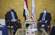 وزير النقل يبحث مع السفير الاسباني بالقاهرة موقف المشروعات المشتركة الجاري تنفيذها في مجالي السكك الحديدية والمترو