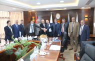 مجلس إدارة ايبروم يحتفل بعيد ميلاد الكيميائي عصام شاهين الستون