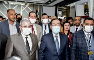 الملا يزور جناح التعاون للبترول ويشيد بخطط التطوير والأداء المتميز للشركة
