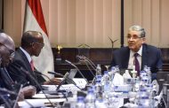 شاكر يستقبل نائب رئيس بنك التنمية الأفريقى للكهرباء والطاقة والمناخ لبحث سبل دعم التعاون المستقبلى فى اطار مؤتمر المناخ COP27 بشرم الشيخ نوفمبر القادم