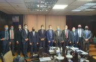 وزير الكهرباء والطاقة المتجددة يستقبل  نائب رئيس ومسؤول نزع الكربون  شركة A.P.Moller- Maersk العالمية ، وذلك لبحث سبل تنفيذ مشروعات إنتاج وإستخدام الميثانول الأخضر والأمونيا الخضراء