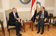 وزير البترول يبحث مع رئيس المؤسسة الدولية الإسلامية لتمويل التجارة برامج التمويل للعام الحالي