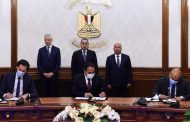 رئيس الوزراء ووزير النقل يشهدان توقيع مذكرة تفاهم مع تحالف فرنسي بخصوص أعمال الأنظمة والسكك الحديدية وتصنيع وتوريد الوحدات المتحركة لمشروع الخط السادس لمترو أنفاق القاهرة الكبرى