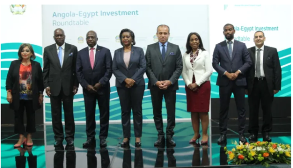مشروعات بنية تحتية بأنجولا مع 4 شركات مصرية بـ1.5 مليار دولار   و«السويدى إليكتريك» أبرز الشركات المساهمة