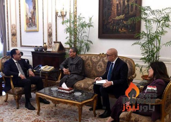 رئيس الوزراء يلتقى المستثمر الإماراتى محمد العبار لبحث فرص التوسع فى الاستثمارات بمصر