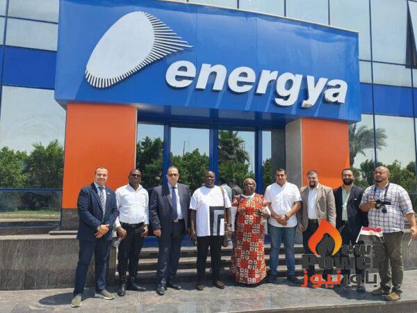 وفد شركة كهرباء أوغندا يزور مصانع انيرجيا ويشيد بالقدرات التصنيعية وتنفيذ جميع الأعمال التكاملية