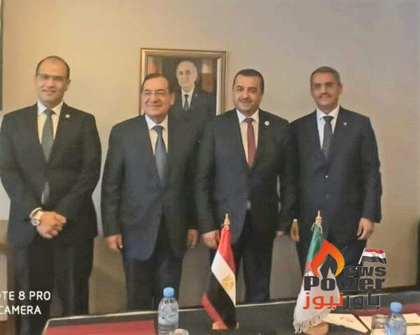 البترول : جلسة مباحثات مشتركة بين الملا ونظيره الجزائري علي هامش اجتماعات اللجنة العليا المشتركة بين البلدين