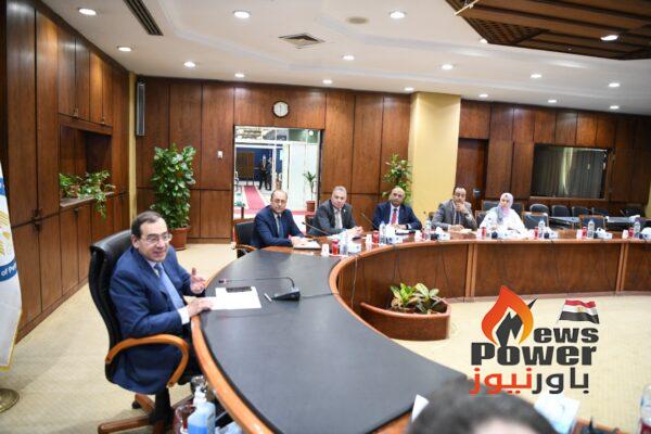 مسئول : وصول المعدات الثقيلة لمشروع التكسير الهيدروجيني لـ انوبك قريبا والأغلاق المالي للقرض قبل منتصف يوليو المقبل