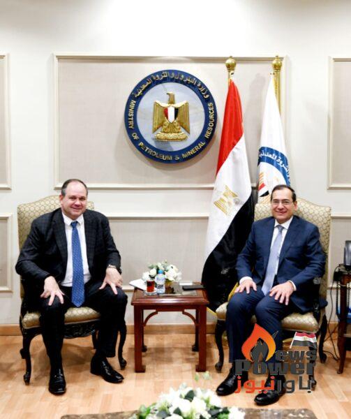 البترول : فرص واعدة لشركة أباتشي لضخ المزيد من الاستثمارات في مصر