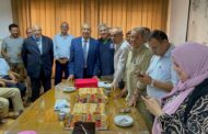 بالصور ...لمسة وفاء من العاملين بشركة نظم القوى الكهربائية للمهندس حسنى الخولى 