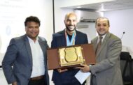 بدر الدين تكرم الكابتن مصطفى سمير و فريق منتخب مصر للكرة الشاطئية لوصوله إلى نهائيات كأس العالم