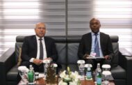 يوم الحلول بمؤتمر المناخ COP27 .. وزير النقل يلتقي وزير البنية التحتية برواندا  لبحث التعاون في مجال النقل البحري والنهري والبري
