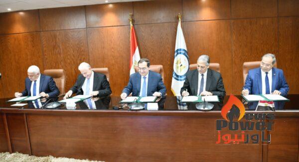 الملا يشهد توقيع اتفاقيتى تعاون مجتمعى فى مرسى مطروح وجنوب سيناء