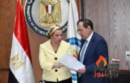 بعد قليل .. وزيرا البترول والبيئة يتفقدان شركات البترول بخليج السويس لمتابعة عملية التوافق البيئى