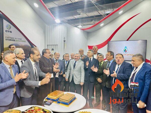 النيل للبترول تحتفل بعيد ميلاد المهندس أيمن نجيب الستون
