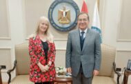 الملا يبحث مع السفيرة الأيرلندية فرص التعاون في الأنشطة البترولية المختلفة